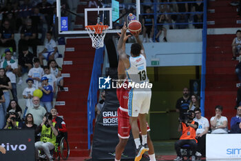 2024-05-05 - Trevor Lacey (Vanoli Cremona) - VANOLI BASKET CREMONA VS EA7 EMPORIO ARMANI MILANO - ITALIAN SERIE A - BASKETBALL