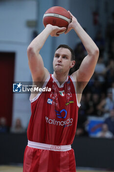 2024-05-05 - Johannes Voigtmann (EA7 emporio Armani Milano) - VANOLI BASKET CREMONA VS EA7 EMPORIO ARMANI MILANO - ITALIAN SERIE A - BASKETBALL