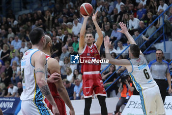 2024-05-05 - Diego Flaccadori (EA7 emporio Armani Milano) - VANOLI BASKET CREMONA VS EA7 EMPORIO ARMANI MILANO - ITALIAN SERIE A - BASKETBALL