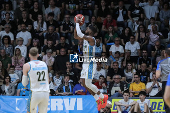 2024-05-05 - Corey Davis (Vanoli Cremona) - VANOLI BASKET CREMONA VS EA7 EMPORIO ARMANI MILANO - ITALIAN SERIE A - BASKETBALL