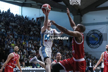 Vanoli Basket Cremona vs EA7 Emporio Armani Milano - ITALIAN SERIE A - BASKETBALL