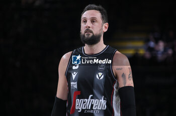 2024-05-11 - Marco Belinelli (Bologna) during the LBA during game 1 of the playoffs of the Italian Serie A1 basketball championship Segafredo Virtus Bologna Vs. Bertram Derthona Tortona at Segafredo Arena, Bologna, Italy, May 11, 2024 - Photo: Michele Nucci - PLAYOFF - VIRTUS SEGAFREDO BOLOGNA VS BERTRAM DERTHONA TORTONA - ITALIAN SERIE A - BASKETBALL