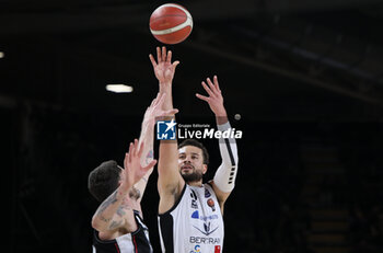 2024-05-11 - Kyle Weems (Tortona) during the LBA during game 1 of the playoffs of the Italian Serie A1 basketball championship Segafredo Virtus Bologna Vs. Bertram Derthona Tortona at Segafredo Arena, Bologna, Italy, May 11, 2024 - Photo: Michele Nucci - PLAYOFF - VIRTUS SEGAFREDO BOLOGNA VS BERTRAM DERTHONA TORTONA - ITALIAN SERIE A - BASKETBALL