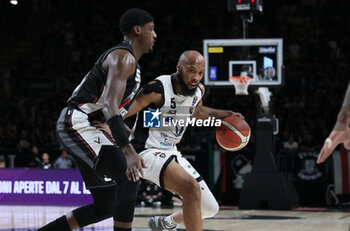 2024-05-11 - Chris Dowe (Tortona) in action thwarted by \Awudu Abass (Bologna) nduring the LBA during game 1 of the playoffs of the Italian Serie A1 basketball championship Segafredo Virtus Bologna Vs. Bertram Derthona Tortona at Segafredo Arena, Bologna, Italy, May 11, 2024 - Photo: Michele Nucci - PLAYOFF - VIRTUS SEGAFREDO BOLOGNA VS BERTRAM DERTHONA TORTONA - ITALIAN SERIE A - BASKETBALL