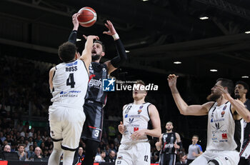 2024-05-11 - Marco Belinelli (Bologna) during the LBA during game 1 of the playoffs of the Italian Serie A1 basketball championship Segafredo Virtus Bologna Vs. Bertram Derthona Tortona at Segafredo Arena, Bologna, Italy, May 11, 2024 - Photo: Michele Nucci - PLAYOFF - VIRTUS SEGAFREDO BOLOGNA VS BERTRAM DERTHONA TORTONA - ITALIAN SERIE A - BASKETBALL