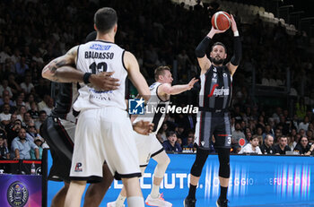 2024-05-11 - Marco Belinelli (Bologna) during the LBA during game 1 of the playoffs of the Italian Serie A1 basketball championship Segafredo Virtus Bologna Vs. Bertram Derthona Tortona at Segafredo Arena, Bologna, Italy, May 11, 2024 - Photo: Michele Nucci - PLAYOFF - VIRTUS SEGAFREDO BOLOGNA VS BERTRAM DERTHONA TORTONA - ITALIAN SERIE A - BASKETBALL