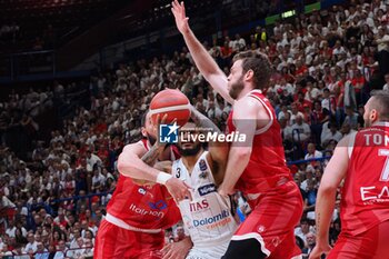 2024-05-12 - Prentiss Hubb (Dolomiti Energia Trento) - PLAYOFF - EA7 EMPORIO ARMANI MILANO VS DOLOMITI ENERGIA TRENTO - ITALIAN SERIE A - BASKETBALL