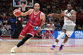 2024-05-14 - SHAVON SHIELDS (EA7 EMPORIO ARMANI OLIMPIA MILANO) - PLAYOFF - EA7 EMPORIO ARMANI MILANO VS DOLOMITI ENERGIA TRENTO - ITALIAN SERIE A - BASKETBALL