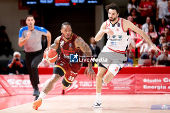 2024-05-16 - Rayjon Tucker (Umana Reyer Venezia) - PLAYOFF - UNAHOTELS REGGIO VS UMANA REYER VENEZIA - ITALIAN SERIE A - BASKETBALL