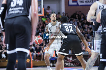 2024-05-18 - #23 Hackett Daniel (Virtus Segafredo Bologna) - PLAYOFF - BERTRAM DERTHONA TORTONA VS VIRTUS SEGAFREDO BOLOGNA - ITALIAN SERIE A - BASKETBALL