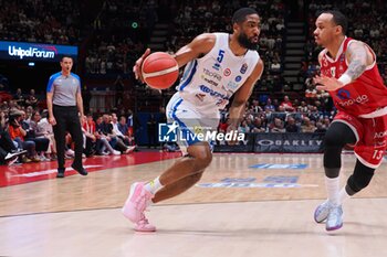 2024-05-27 - CJ Massinburg (Germani Brescia) & Shabaz Napier (EA7 Emporio Armani Olimpia Milano) - EA7 EMPORIO ARMANI MILANO VS GERMANI BRESCIA - ITALIAN SERIE A - BASKETBALL