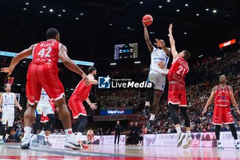 2024-05-27 - Jason Burnell (Germani Brescia) & Diego Flaccadori (EA7 Emporio Armani Olimpia Milano) - EA7 EMPORIO ARMANI MILANO VS GERMANI BRESCIA - ITALIAN SERIE A - BASKETBALL