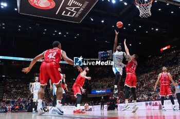 2024-05-27 - Jason Burnell (Germani Brescia) & Diego Flaccadori (EA7 Emporio Armani Olimpia Milano) - EA7 EMPORIO ARMANI MILANO VS GERMANI BRESCIA - ITALIAN SERIE A - BASKETBALL