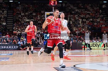 2024-05-27 - Diego Flaccadori (EA7 Emporio Armani Olimpia Milano) - EA7 EMPORIO ARMANI MILANO VS GERMANI BRESCIA - ITALIAN SERIE A - BASKETBALL