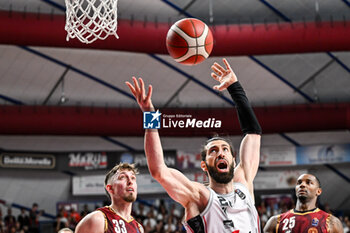 2024-05-29 - Virtus Segrafedo Bologna ’s Tornik’e Shengelia portrait in action - UMANA REYER VENEZIA VS VIRTUS SEGAFREDO BOLOGNA - ITALIAN SERIE A - BASKETBALL