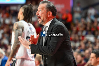 2024-05-29 - Virtus Segrafedo Bologna ’s Head Coach Luca Banchi portrait - UMANA REYER VENEZIA VS VIRTUS SEGAFREDO BOLOGNA - ITALIAN SERIE A - BASKETBALL