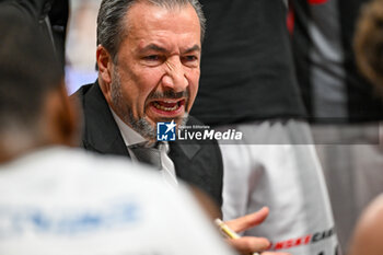 2024-05-29 - Virtus Segrafedo Bologna ’s Head Coach Luca Banchi portrait - UMANA REYER VENEZIA VS VIRTUS SEGAFREDO BOLOGNA - ITALIAN SERIE A - BASKETBALL