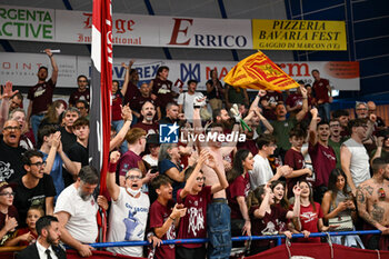 2024-05-29 - Umana Reyer Venezia supporters celebrates a victory at the end of match - UMANA REYER VENEZIA VS VIRTUS SEGAFREDO BOLOGNA - ITALIAN SERIE A - BASKETBALL