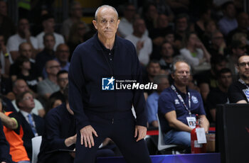 2024-06-06 - Ettore Messina (head coach of Milano) during race 1 of the playoffs final game of the LBA Italian basketball championship Segafredo Virtus Bologna vs EA7 Emporio Armani Olimpia Milano at Segafredo Arena, Bologna, Italy, June 06, 2024 - photo Michele Nucci - RACE 1 FINAL / VIRTUS SEGAFREDO BOLOGNA VS EA7 EMPORIO ARMANI MILANO - ITALIAN SERIE A - BASKETBALL