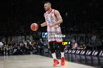 2024-06-06 - Stefano Tonut (Milano) during race 1 of the playoffs final game of the LBA Italian basketball championship Segafredo Virtus Bologna vs EA7 Emporio Armani Olimpia Milano at Segafredo Arena, Bologna, Italy, June 06, 2024 - photo Michele Nucci - RACE 1 FINAL / VIRTUS SEGAFREDO BOLOGNA VS EA7 EMPORIO ARMANI MILANO - ITALIAN SERIE A - BASKETBALL