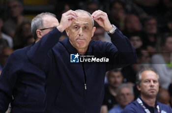 2024-06-06 - Ettore Messina (head coach of Milano) during race 1 of the playoffs final game of the LBA Italian basketball championship Segafredo Virtus Bologna vs EA7 Emporio Armani Olimpia Milano at Segafredo Arena, Bologna, Italy, June 06, 2024 - photo Michele Nucci - RACE 1 FINAL / VIRTUS SEGAFREDO BOLOGNA VS EA7 EMPORIO ARMANI MILANO - ITALIAN SERIE A - BASKETBALL