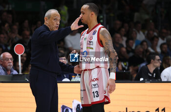 2024-06-06 - Ettore Messina (head coach of Milano) and Shabazz Napier (Milano) during race 1 of the playoffs final game of the LBA Italian basketball championship Segafredo Virtus Bologna vs EA7 Emporio Armani Olimpia Milano at Segafredo Arena, Bologna, Italy, June 06, 2024 - photo Michele Nucci - RACE 1 FINAL / VIRTUS SEGAFREDO BOLOGNA VS EA7 EMPORIO ARMANI MILANO - ITALIAN SERIE A - BASKETBALL