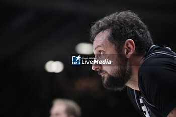 2024-06-06 - Marco Belinelli (Bologna) during race 1 of the playoffs final game of the LBA Italian basketball championship Segafredo Virtus Bologna vs EA7 Emporio Armani Olimpia Milano at Segafredo Arena, Bologna, Italy, June 06, 2024 - photo Michele Nucci - RACE 1 FINAL / VIRTUS SEGAFREDO BOLOGNA VS EA7 EMPORIO ARMANI MILANO - ITALIAN SERIE A - BASKETBALL