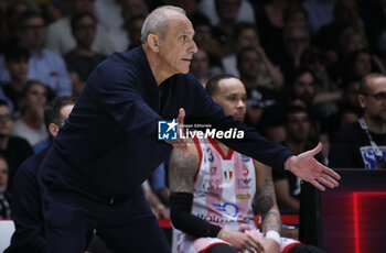 2024-06-06 - Ettore Messina (head coach of Milano) during race 1 of the playoffs final game of the LBA Italian basketball championship Segafredo Virtus Bologna vs EA7 Emporio Armani Olimpia Milano at Segafredo Arena, Bologna, Italy, June 06, 2024 - photo Michele Nucci - RACE 1 FINAL / VIRTUS SEGAFREDO BOLOGNA VS EA7 EMPORIO ARMANI MILANO - ITALIAN SERIE A - BASKETBALL