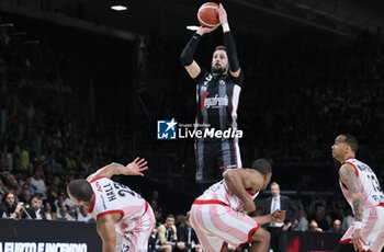 2024-06-06 - Marco Belinelli (Bologna) during race 1 of the playoffs final game of the LBA Italian basketball championship Segafredo Virtus Bologna vs EA7 Emporio Armani Olimpia Milano at Segafredo Arena, Bologna, Italy, June 06, 2024 - photo Michele Nucci - RACE 1 FINAL / VIRTUS SEGAFREDO BOLOGNA VS EA7 EMPORIO ARMANI MILANO - ITALIAN SERIE A - BASKETBALL