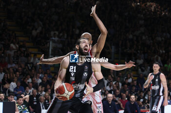 2024-06-08 - Tornike Shengelia (Bologna) during race 2 of the playoffs final game of the LBA Italian basketball championship Segafredo Virtus Bologna vs EA7 Emporio Armani Olimpia Milano at Segafredo Arena, Bologna, Italy, June 08, 2024 - photo Michele Nucci - RACE 2 FINAL - VIRTUS SEGAFREDO BOLOGNA VS EA7 EMPORIO ARMANI MILANO - ITALIAN SERIE A - BASKETBALL