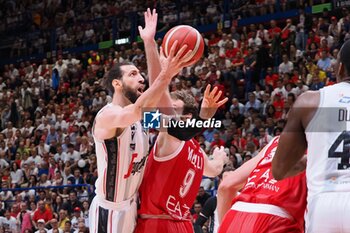 2024-06-11 - Tornike Shengelia (Virtus Segafredo Bologna) - GAME 3 FINAL - EA7 EMPORIO ARMANI MILANO VS VIRTUS SEGAFREDO BOLOGNA - ITALIAN SERIE A - BASKETBALL