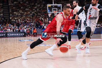 2024-06-11 - Stefano Tonut (EA7 Emporio Armani Olimpia Milano) - GAME 3 FINAL - EA7 EMPORIO ARMANI MILANO VS VIRTUS SEGAFREDO BOLOGNA - ITALIAN SERIE A - BASKETBALL