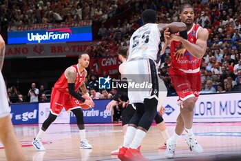 2024-06-11 - Shabaz Napier (EA7 Emporio Armani Olimpia Milano) & Abass Awudu Abass (Virtus Segafredo Bologna) & Kyle Hines (EA7 Emporio Armani Olimpia Milano) - GAME 3 FINAL - EA7 EMPORIO ARMANI MILANO VS VIRTUS SEGAFREDO BOLOGNA - ITALIAN SERIE A - BASKETBALL