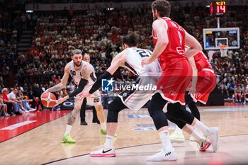 2024-06-13 - Isaia Cordinier (Virtus Segafredo Bologna) - GAME 4 FINAL - EA7 EMPORIO ARMANI MILANO VS VIRTUS SEGAFREDO BOLOGNA - ITALIAN SERIE A - BASKETBALL