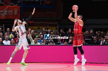 2024-06-13 - Stefano Tonut (EA7 Emporio Armani Olimpia Milano) - GAME 4 FINAL - EA7 EMPORIO ARMANI MILANO VS VIRTUS SEGAFREDO BOLOGNA - ITALIAN SERIE A - BASKETBALL