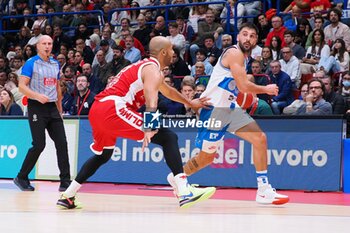 2024-10-06 -  - EA7 EMPORIO ARMANI MILANO VS BANCO DI SARDEGNA SASSARI - ITALIAN SERIE A - BASKETBALL