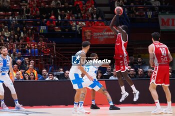 2024-10-06 - Ousmane Diop (EA7 Emporio Armani Olimpia Milano) - EA7 EMPORIO ARMANI MILANO VS BANCO DI SARDEGNA SASSARI - ITALIAN SERIE A - BASKETBALL