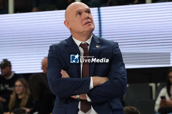 2024-10-05 - Neven Spahija head coach of Umana Reyer Venezia is coaching during the match between Dolomiti Energia Trentino and Umana Reyer Venezia, regular season of LBA UnipolSai A1 Italian Basketball Championship 2024/2025 at il T Quotidiano Arena on October 5, 2024, Trento, Italy. - DOLOMITI ENERGIA TRENTINO VS UMANA REYER VENEZIA - ITALIAN SERIE A - BASKETBALL