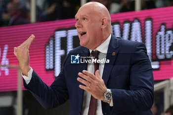 2024-10-05 - Neven Spahija head coach of Umana Reyer Venezia during the match between Dolomiti Energia Trentino and Umana Reyer Venezia, regular season of LBA UnipolSai A1 Italian Basketball Championship 2024/2025 at il T Quotidiano Arena on October 5, 2024, Trento, Italy. - DOLOMITI ENERGIA TRENTINO VS UMANA REYER VENEZIA - ITALIAN SERIE A - BASKETBALL