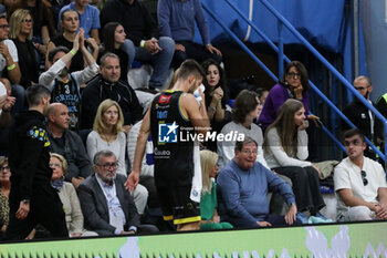 2024-10-06 - Luca Conti (Vanoli Cremona) - VANOLI BASKET CREMONA VS UNAHOTELS REGGIO EMILIA - ITALIAN SERIE A - BASKETBALL