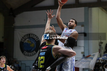 2024-10-06 - Kwan Cheatham (UnaHotels Reggio Emilia) - VANOLI BASKET CREMONA VS UNAHOTELS REGGIO EMILIA - ITALIAN SERIE A - BASKETBALL