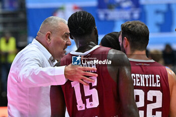 2024-10-05 - Actions of the game and players' images during the match between Nutribullet Treviso and Trapani Shark match at Palaverde - October 5, 2024, during the ITALIAN SERIE A Championship 2024/2025 - NUTRIBULLET TREVISO BASKET VS TRAPANI SHARK - ITALIAN SERIE A - BASKETBALL