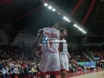 2024-10-06 - 01 Jordan Harris Openjobmetis Varese during the LBA Italy Championship match between Openjobmetis Varese vs Bertram Derthona Tortona , in Varese, Italy, on October 5, 2024 - OPENJOBMETIS VARESE VS BERTRAM DERTHONA TORTONA - ITALIAN SERIE A - BASKETBALL