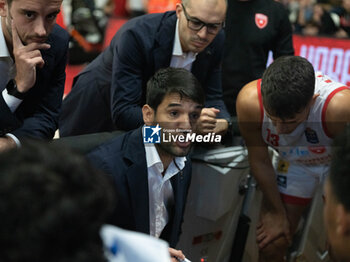 2024-10-06 - Head Coach Herman Mandole Openjobmetis Varese during the LBA Italy Championship match between Openjobmetis Varese vs Bertram Derthona Tortona , in Varese, Italy, on October 5, 2024 - OPENJOBMETIS VARESE VS BERTRAM DERTHONA TORTONA - ITALIAN SERIE A - BASKETBALL