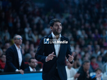 2024-10-06 - Head Coach Herman Mandole Openjobmetis Varese during the LBA Italy Championship match between Openjobmetis Varese vs Bertram Derthona Tortona , in Varese, Italy, on October 5, 2024 - OPENJOBMETIS VARESE VS BERTRAM DERTHONA TORTONA - ITALIAN SERIE A - BASKETBALL