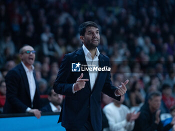 2024-10-06 - Head Coach Herman Mandole Openjobmetis Varese during the LBA Italy Championship match between Openjobmetis Varese vs Bertram Derthona Tortona , in Varese, Italy, on October 5, 2024 - OPENJOBMETIS VARESE VS BERTRAM DERTHONA TORTONA - ITALIAN SERIE A - BASKETBALL