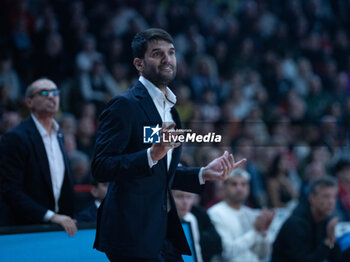 2024-10-06 - Head Coach Herman Mandole Openjobmetis Varese during the LBA Italy Championship match between Openjobmetis Varese vs Bertram Derthona Tortona , in Varese, Italy, on October 5, 2024 - OPENJOBMETIS VARESE VS BERTRAM DERTHONA TORTONA - ITALIAN SERIE A - BASKETBALL