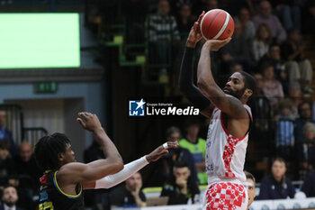 2024-10-13 - Semaj Christon (Estra Pistoia) - VANOLI BASKET CREMONA VS ESTRA PISTOIA - ITALIAN SERIE A - BASKETBALL