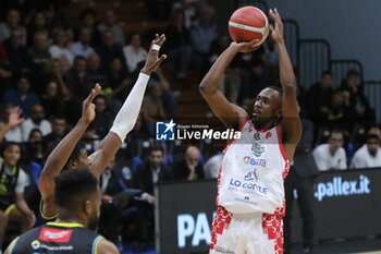 2024-10-13 - Semaj Christon (Estra Pistoia) - VANOLI BASKET CREMONA VS ESTRA PISTOIA - ITALIAN SERIE A - BASKETBALL