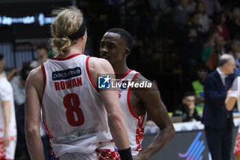 2024-10-13 - Maverik Lewis Rowan (Estra Pistoia) - VANOLI BASKET CREMONA VS ESTRA PISTOIA - ITALIAN SERIE A - BASKETBALL